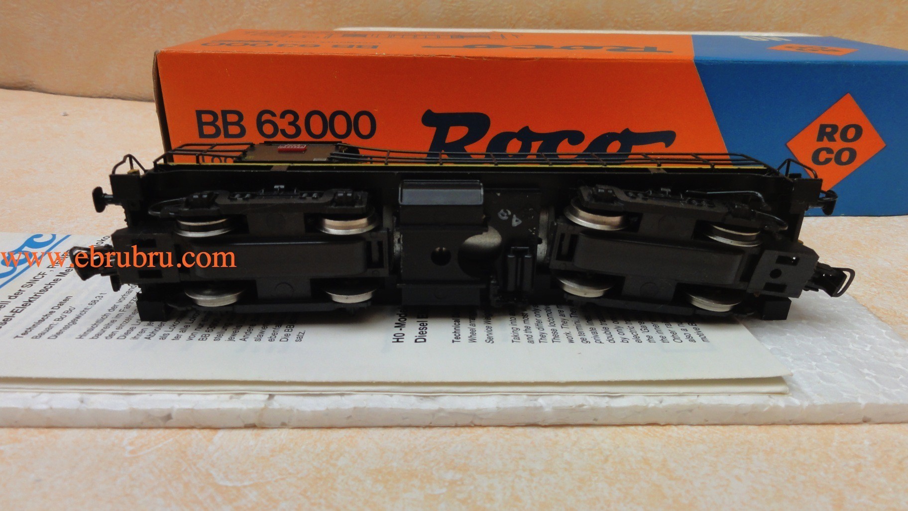 Locomotive diesel Sncf BB 63000 Roco ref 04158 A