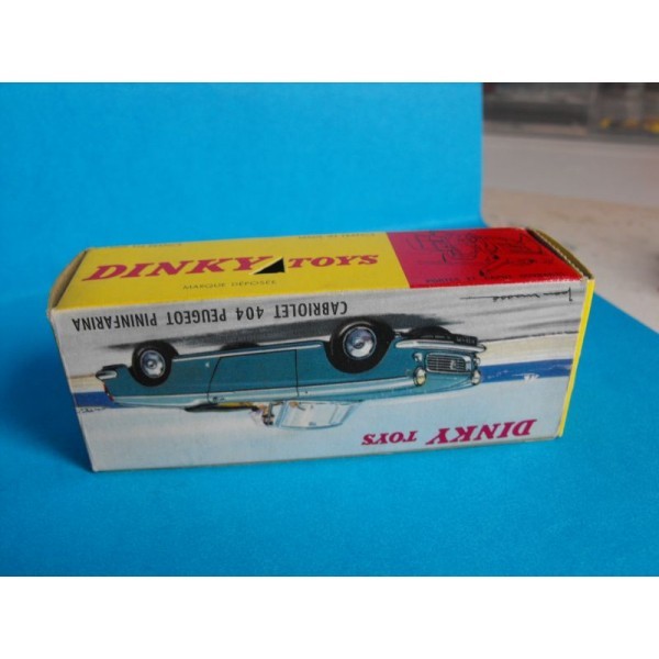 PEUGEOT 404 CABRIOLET  DINKY TOYS