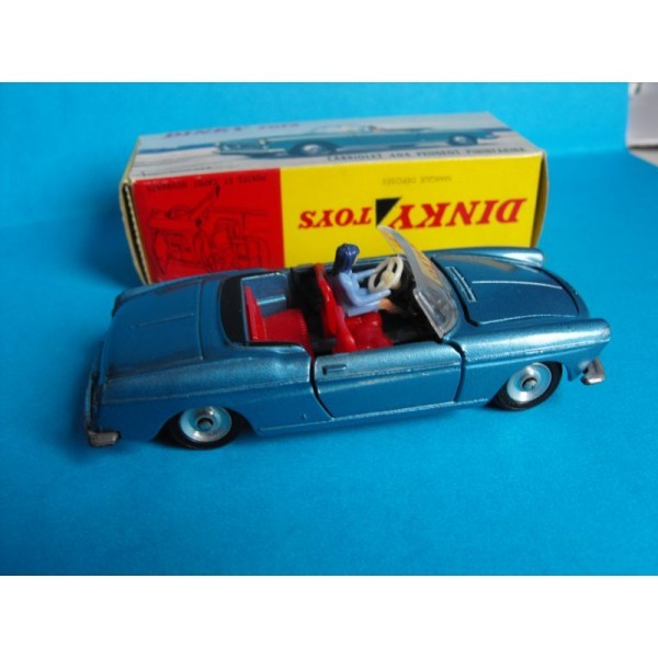 PEUGEOT 404 CABRIOLET  DINKY TOYS