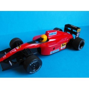 FERRARI 643 F 1 N° 27 SCALEXTRIC 