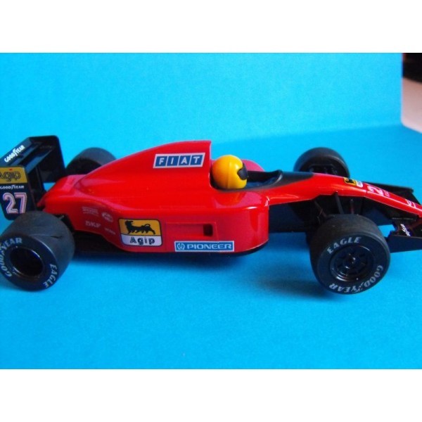 FERRARI 643 F 1 N° 27 SCALEXTRIC 