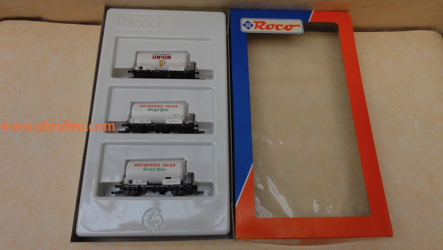 Wagons citernes set roco ref 44049