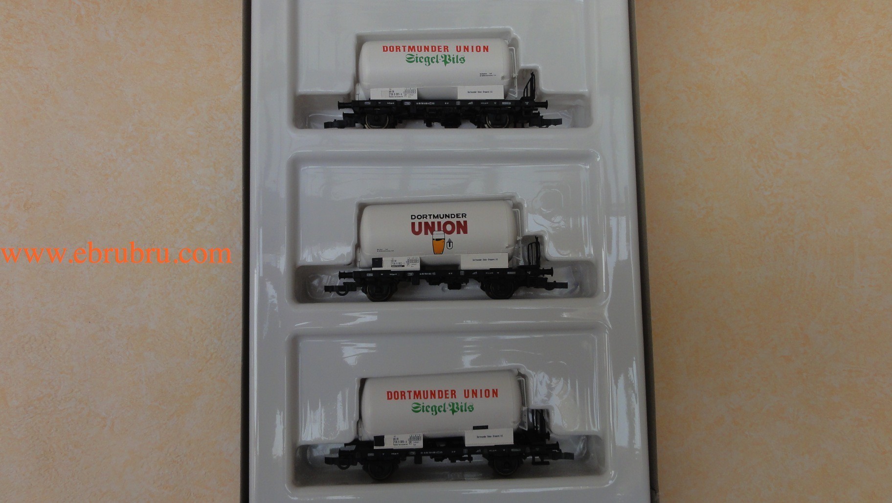 Wagons citernes set roco ref 44049