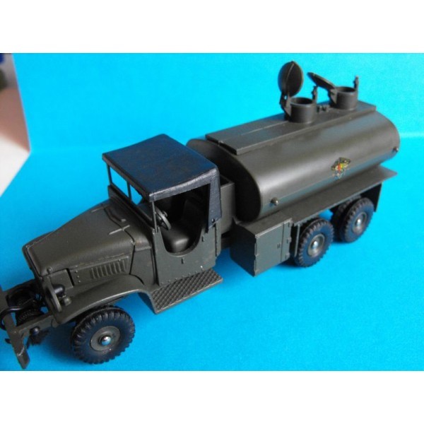 GMC CITERNE DINKY TOYS