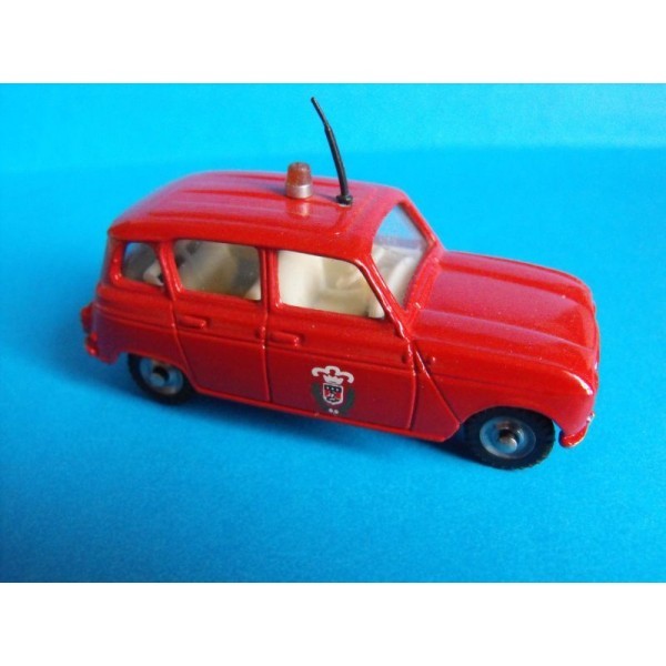 RENAULT  4 L  POMPIER DINKY TOYS