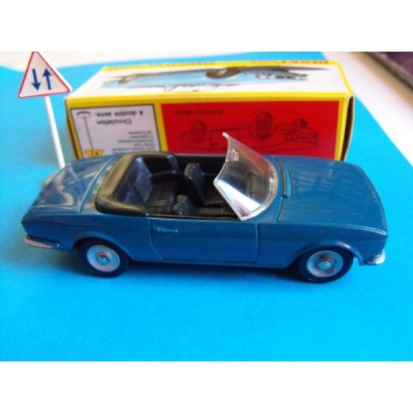 PEUGEOT 504 CABRIOLET  DINKY TOYS