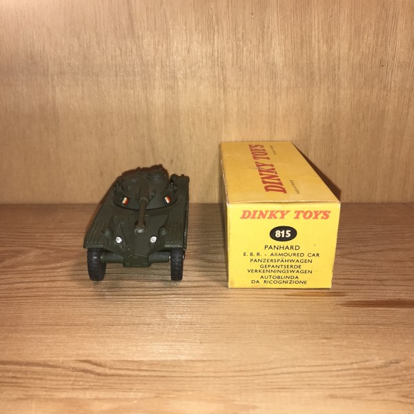 ENGIN BLINDÉ DE RECONNAISSANCE PANHARD DINKY TOYS RÉF 80 A MILITAIRE 1/43