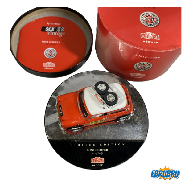 Mini Cooper 1275s Rally Edition limitée SCALEXTRIC