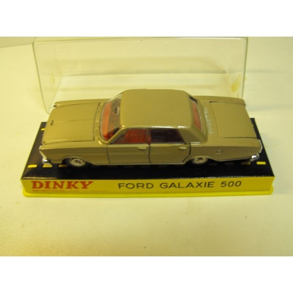 FORD GALAXIE 500 DINKY TOYS