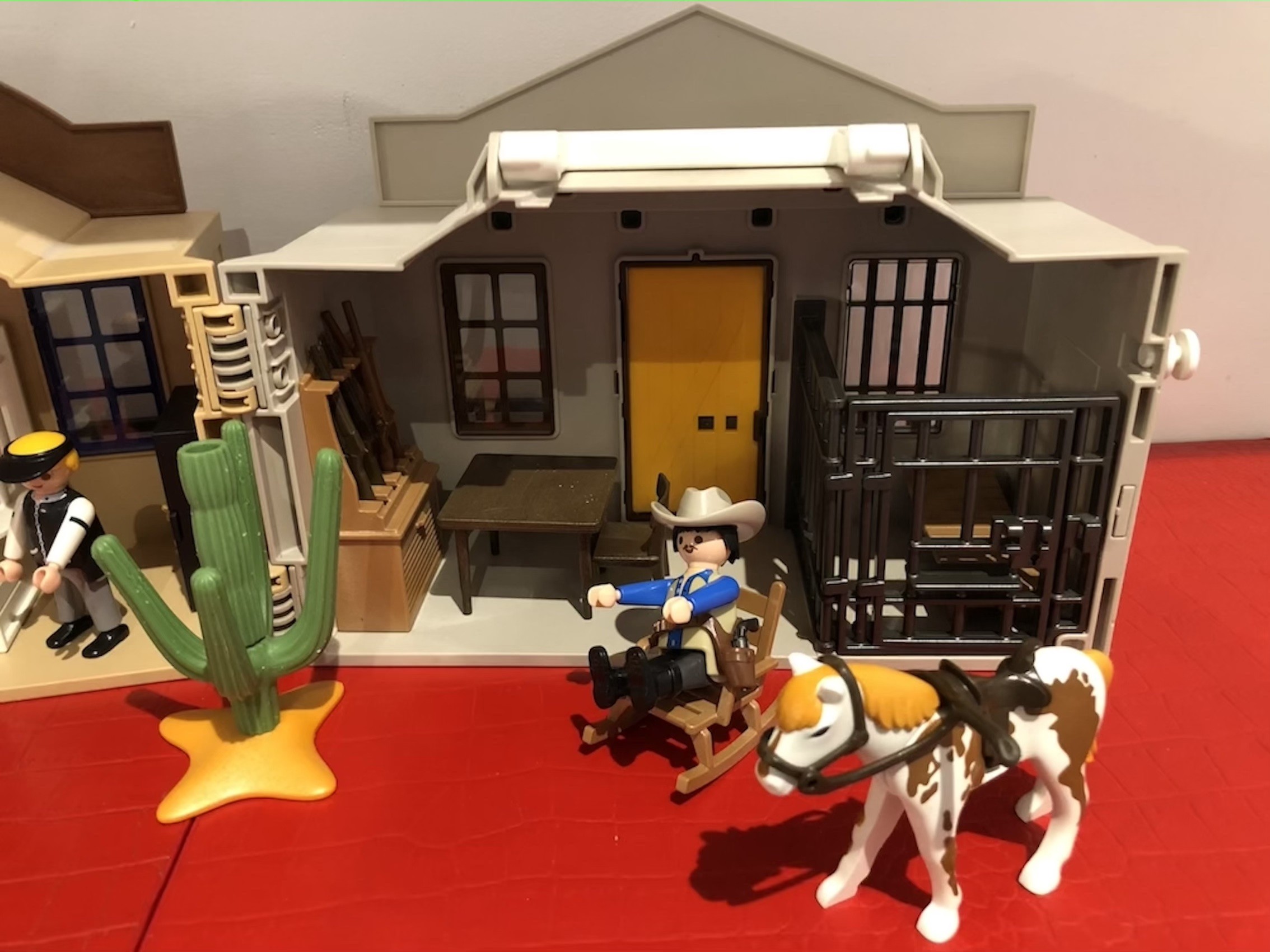 Coffret de cow-boy transportable Playmobil 4398