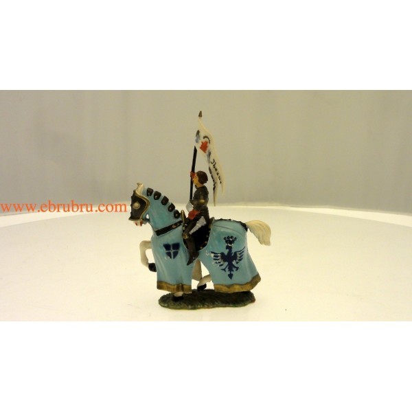 CAVALIER MOYEN ÂGE JEANNE D ARC AVEC DRAPEAU ET CASQUE SUR CHEVAL AU PAS  HARNOIS BLEU CLAIR SOCLE GAZON STARLUX  RÉF 6202