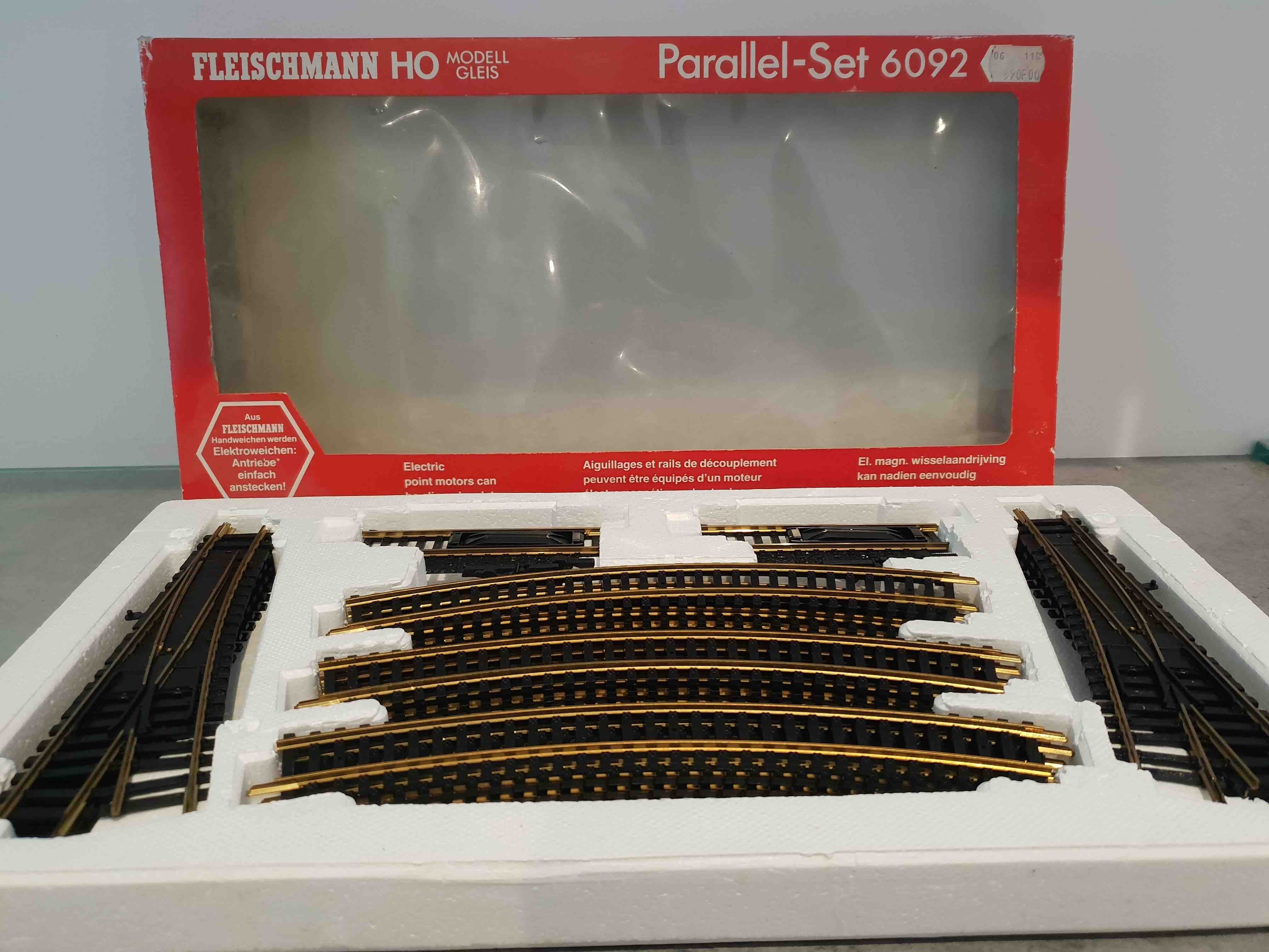 FLEISCHMANN  PARALLEL SET 6092