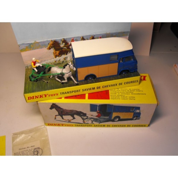 SAVIEM GOELETTE transport de chevaux DINKY TOYS