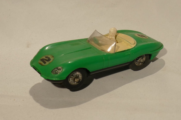 JAGUAR Type E JOUEF vert pomme ref 350