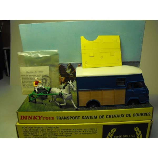 SAVIEM GOELETTE transport de chevaux DINKY TOYS