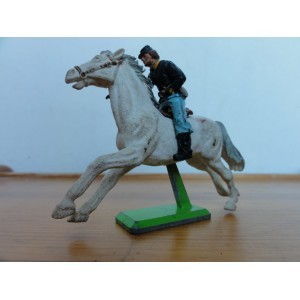 CAVALIER NORDISTE BLESSE REVOLVER BRITAINS