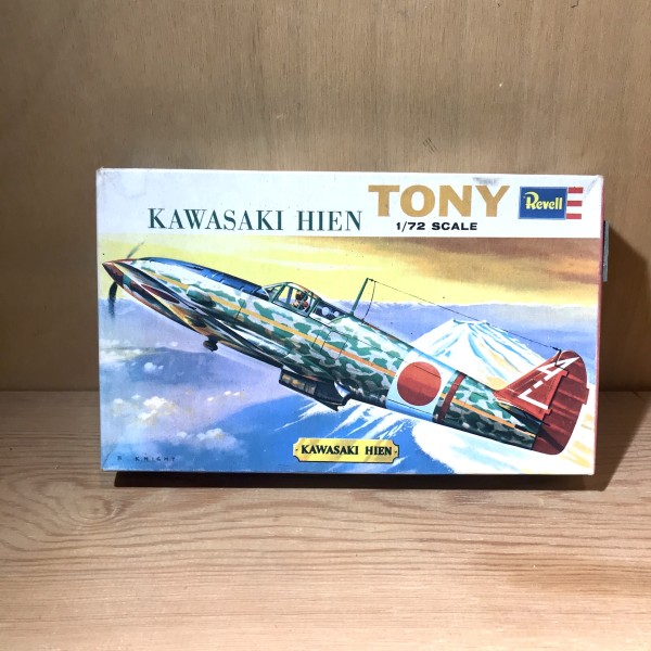 Kawasaki Hien Tony REVELL Réf H-621