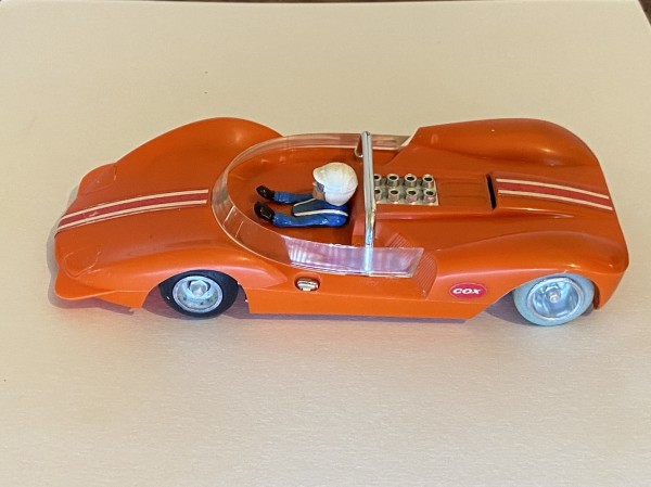 La Cucaracha orange  Slot Car 1960s Cox 1/24