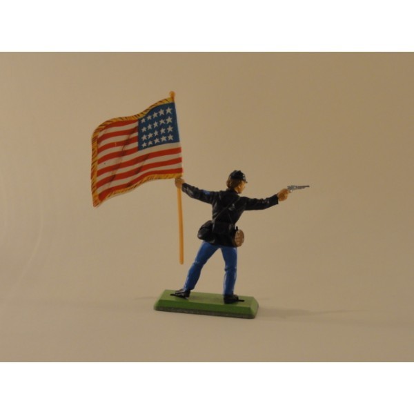 NORDISTE PORTE DRAPEAU AVEC REVOLVER BRITAINS