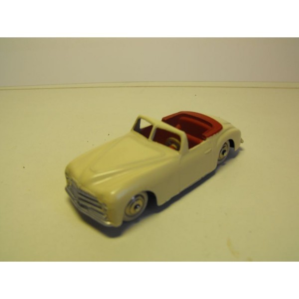 SIMCA 8 SPORT DINKY TOYS