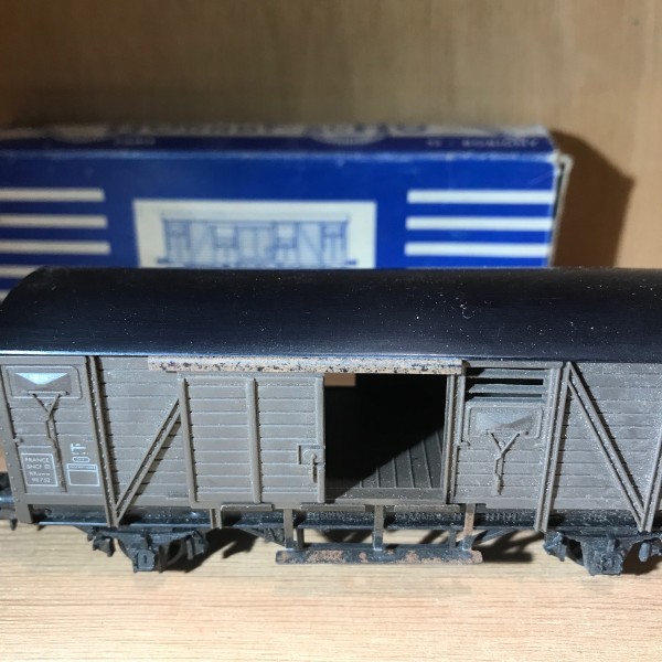 Wagon couvert Hornby