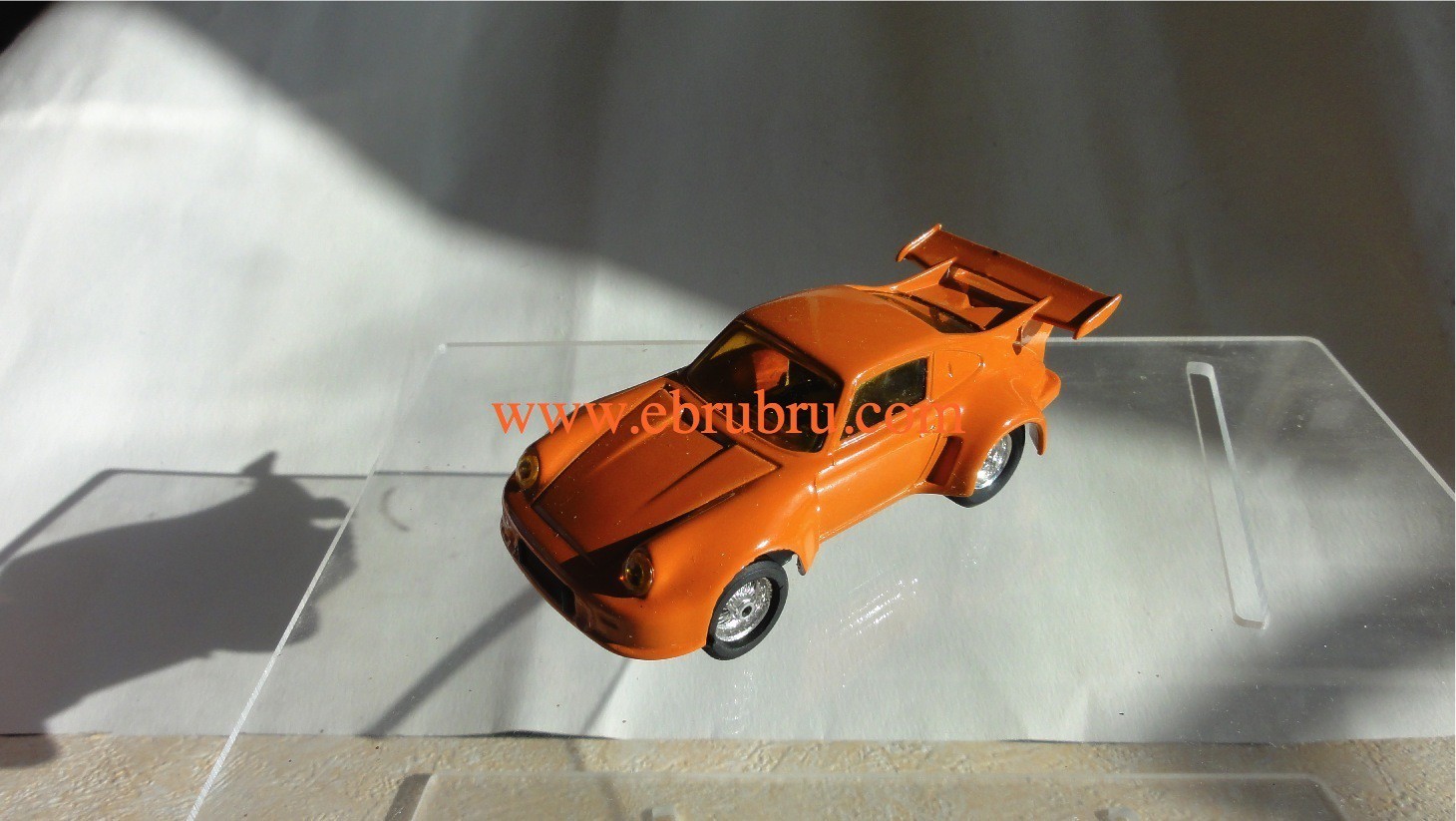 Porsche Carrera Turbo orange JOUEF ref 3472