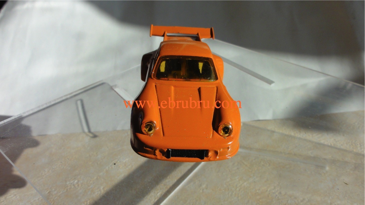 Porsche Carrera Turbo orange JOUEF ref 3472