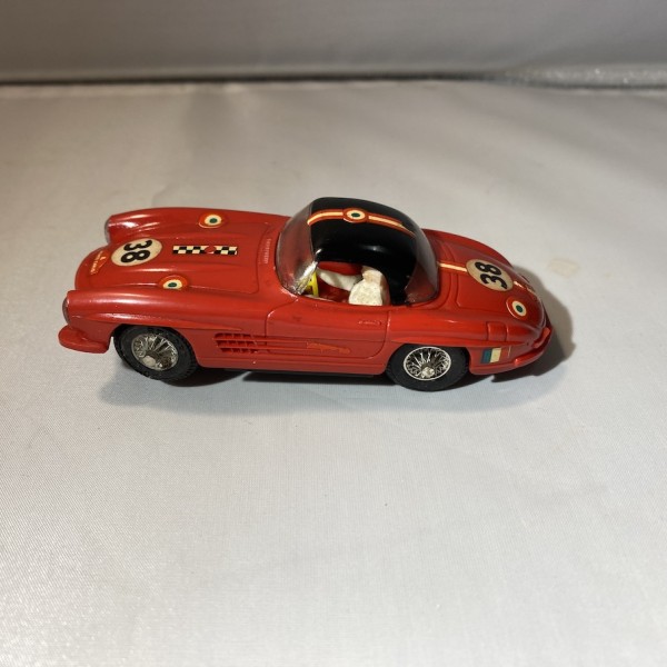 MERCEDES 300 SL HARD TOP ROUGE JOUEF RÉF: 353