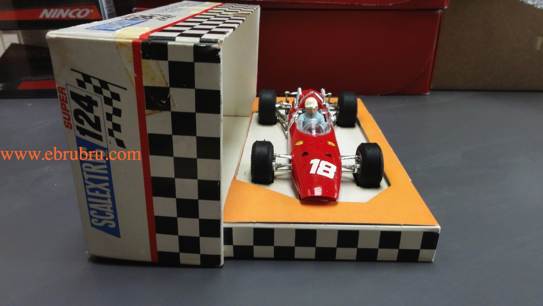 Ferrari V8 Type 158 ACE GP 24C/501 Scalextric super 124