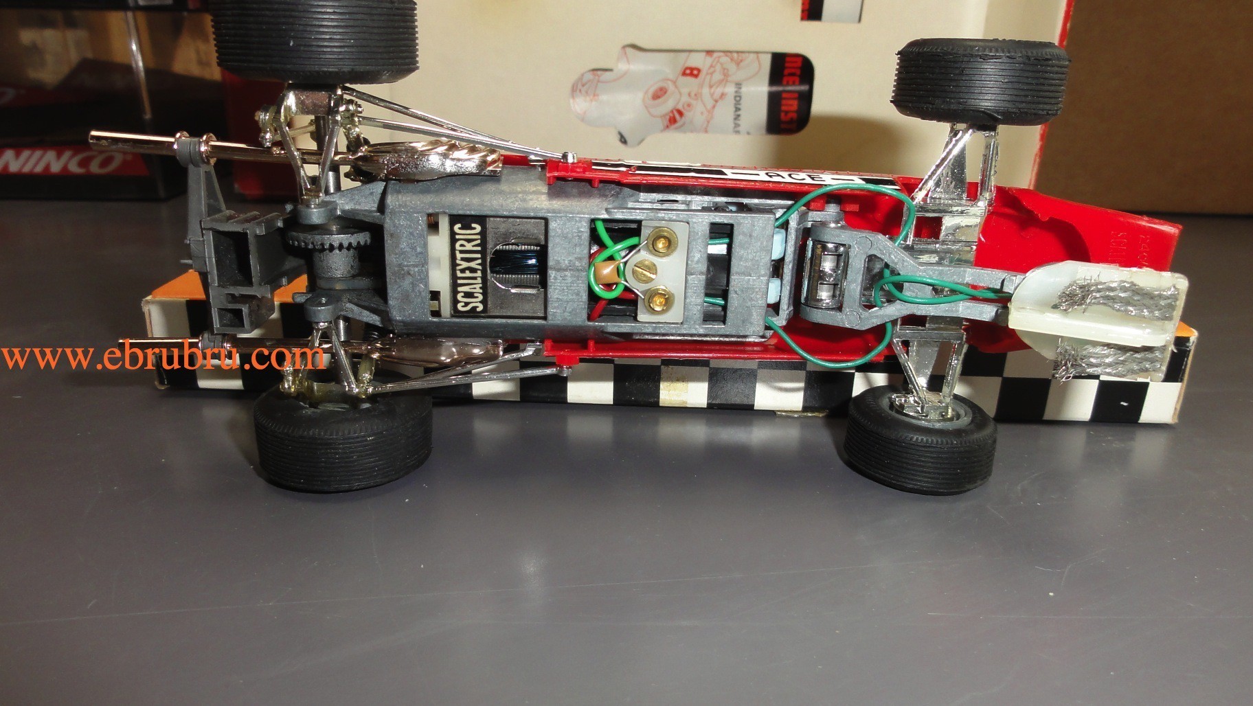 Ferrari V8 Type 158 ACE GP 24C/501 Scalextric super 124