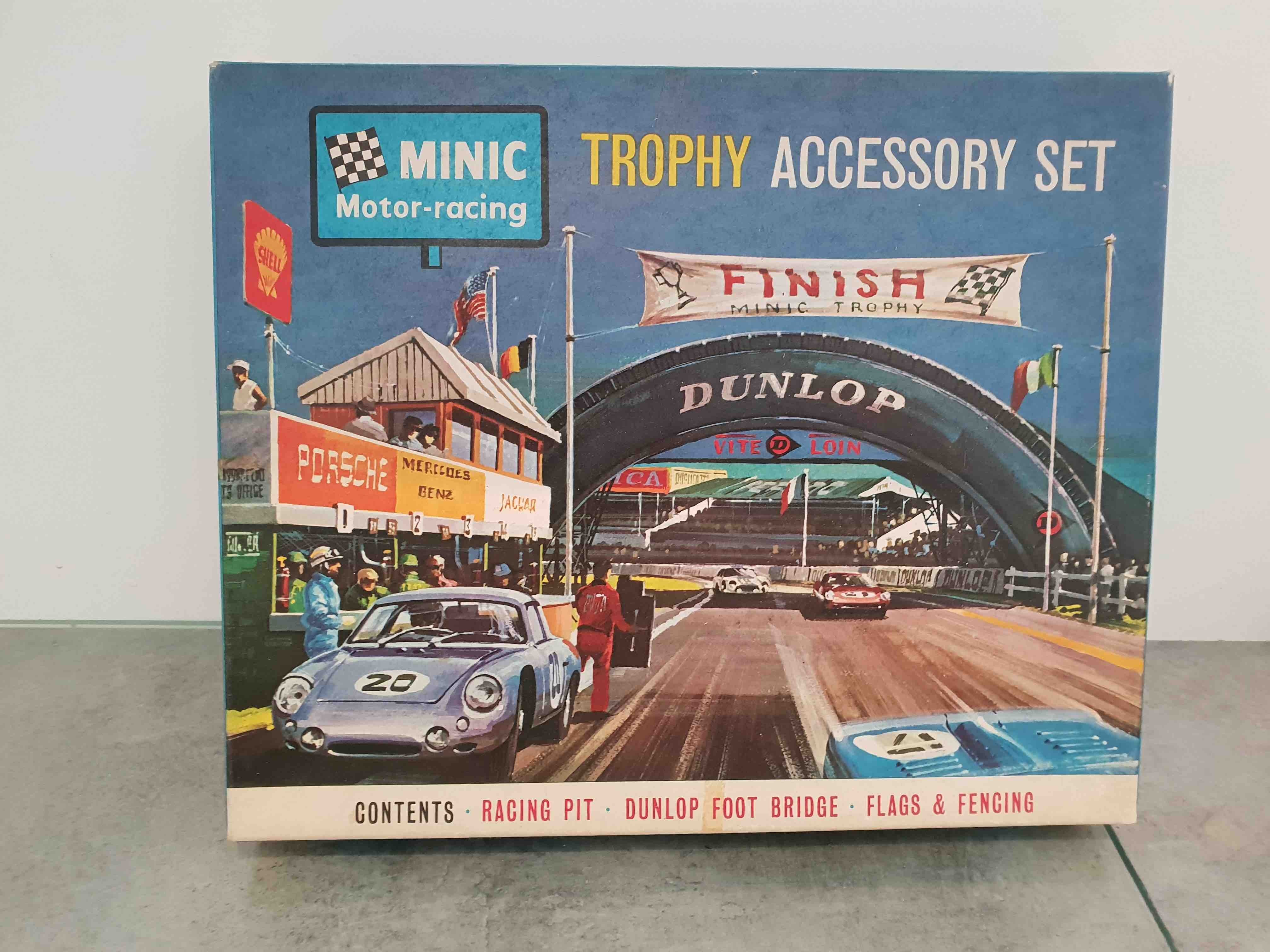 MINIC 1530 TROPHY MOTOR RACING