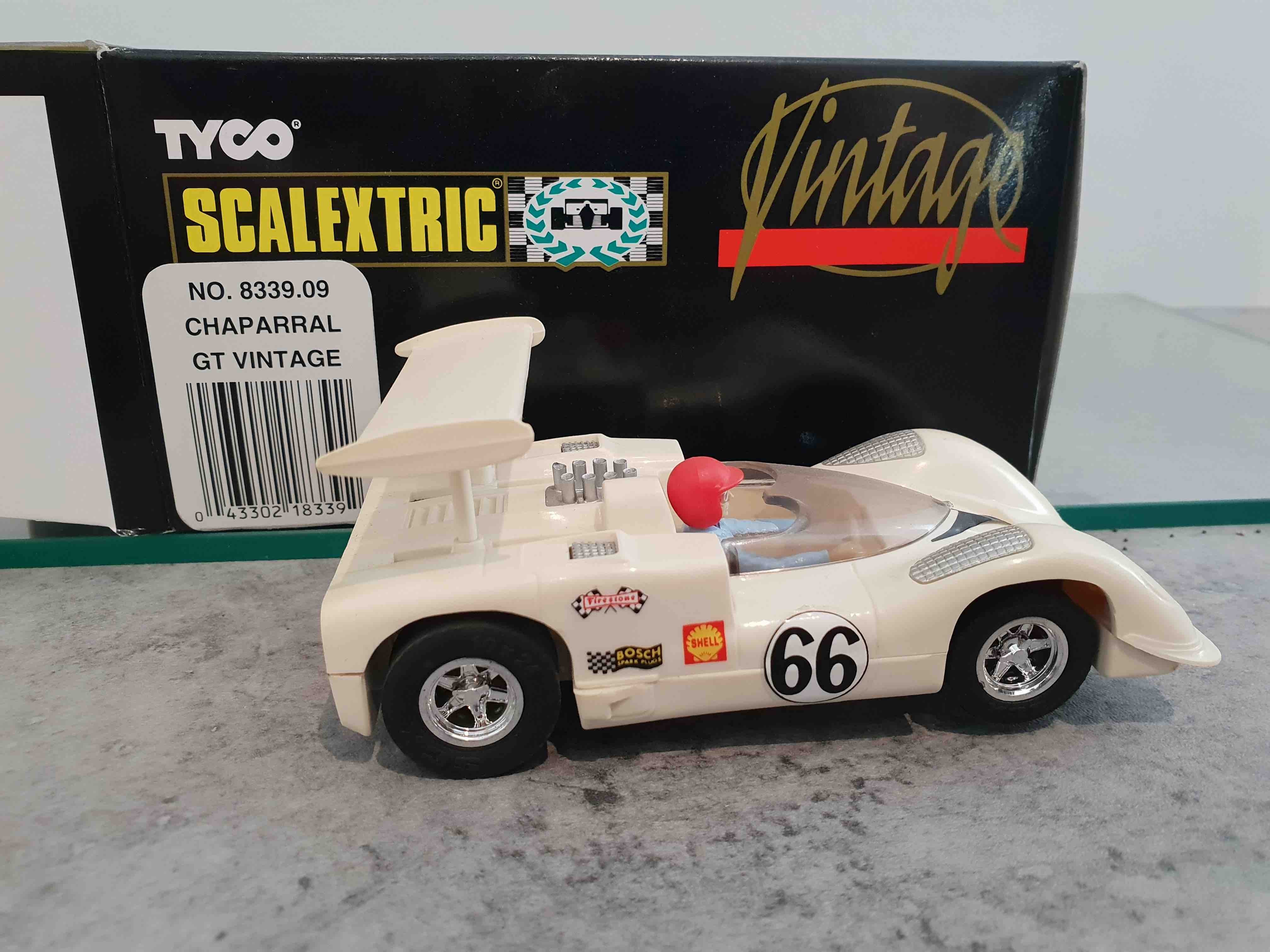 SCALEXTRIC 8339.09 CHAPARAL GT VINTAGE