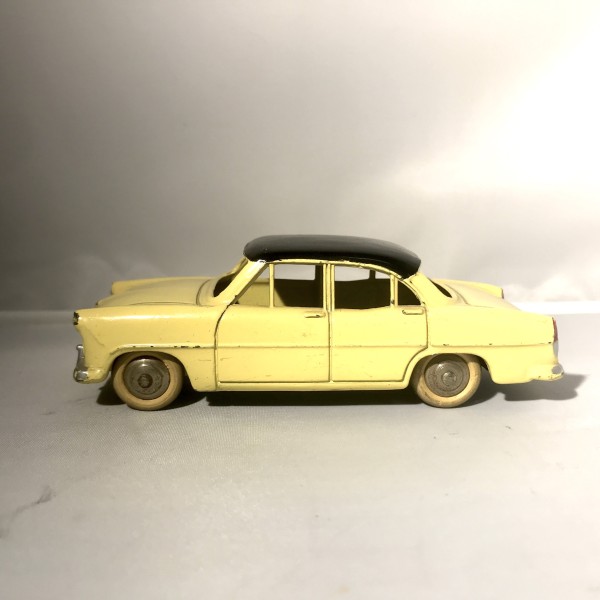 SIMCA VERSAILLES DINKY TOYS RÉF 24Z JAUNE TOIT NOIRE