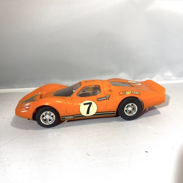 Ford 3L orange  SCALEXTRIC C18