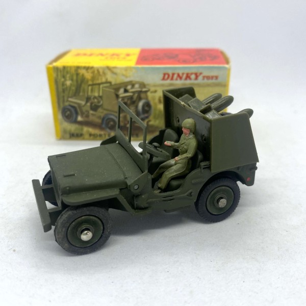 VOITURE JEEP PORTE FUSÉE MILITAIRE DINKY TOYS REF 828