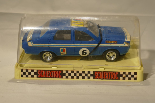 RENAULT 12 GORDINI  BLEU GROS MOTEUR SCALEXTRIC RÉF 090154