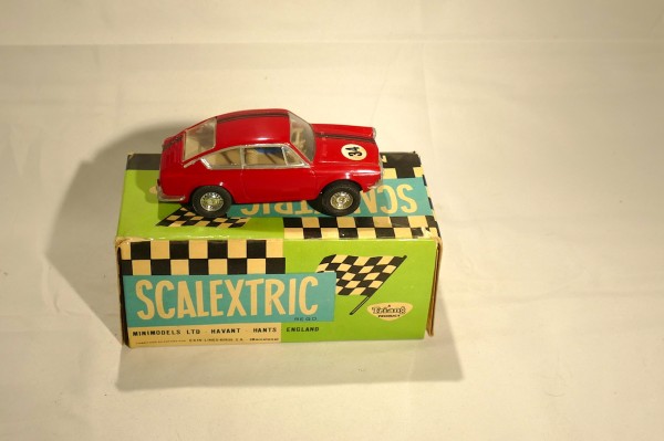 Seat 850 TC Rouge Scalextric Exin ref C42