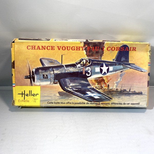 Chance Vought F4U-1 Corsair HELLER 073