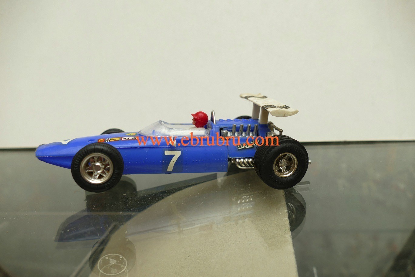 FERRARI V12 F1 BLEUE POWER SLEDGE SCALEXTRIC C9