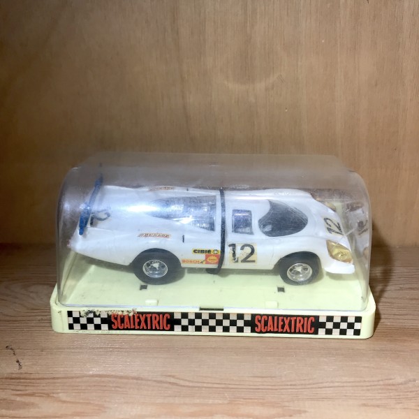 Porshe 917 blanche SCALEXTRIC 09- C22