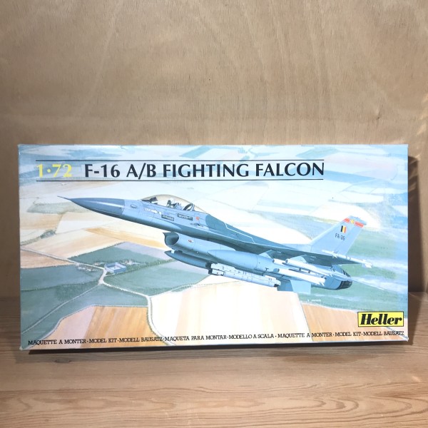 F-16 A/B Fighting Falcon HELLER