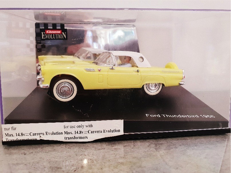 CARRERA 25443 FORD THUNDERBIRD 1956