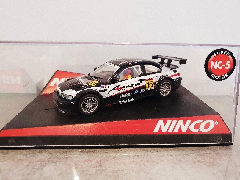 NINCO 50335 BMW M3 GTR AMPREX