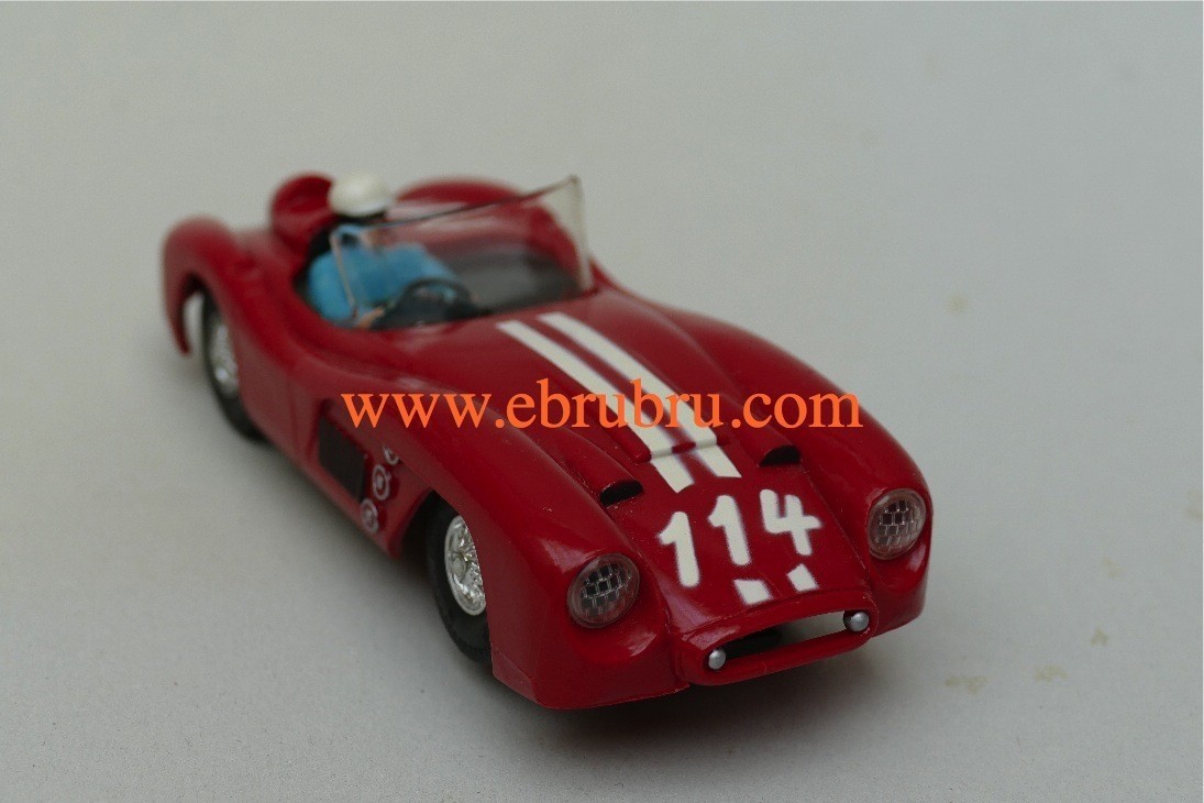 FERRARI GT 250 MARX  1/32 RACE CAR SLO