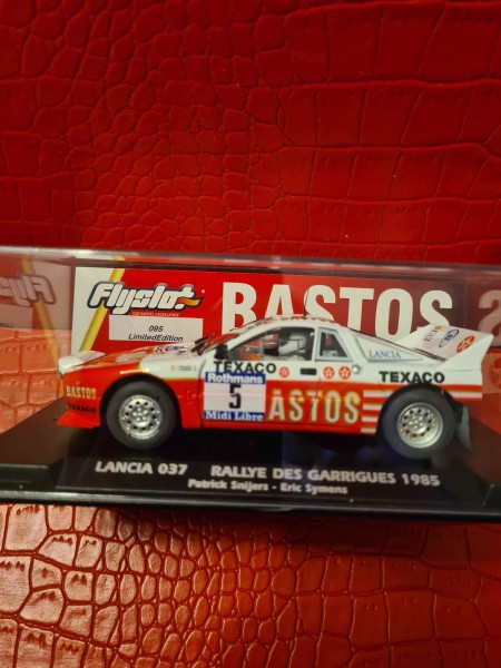 LANCIA 037 RALLY DES GARRIGUES 1985 FLY FLYSLOT REF 046303 