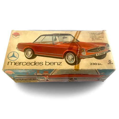 Mercedes 230 SL rouge GAMA NACORAL Réf R-01002