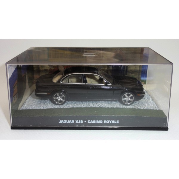 JAGUAR XJ8 CASINO ROYAL REF 41 COLLECTION JAMES BOND 007