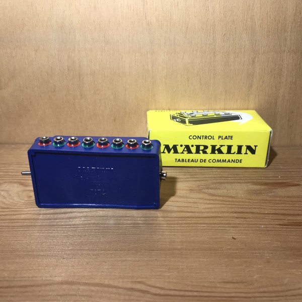 PUPITRE DE COMMANDE MARKLIN RÉFÉRENCE 7072