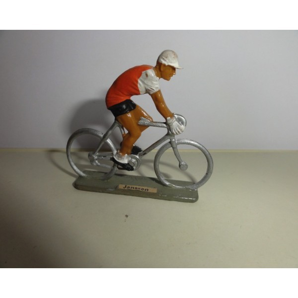 Cycliste Starlux coureur avec casquette  maillot orange