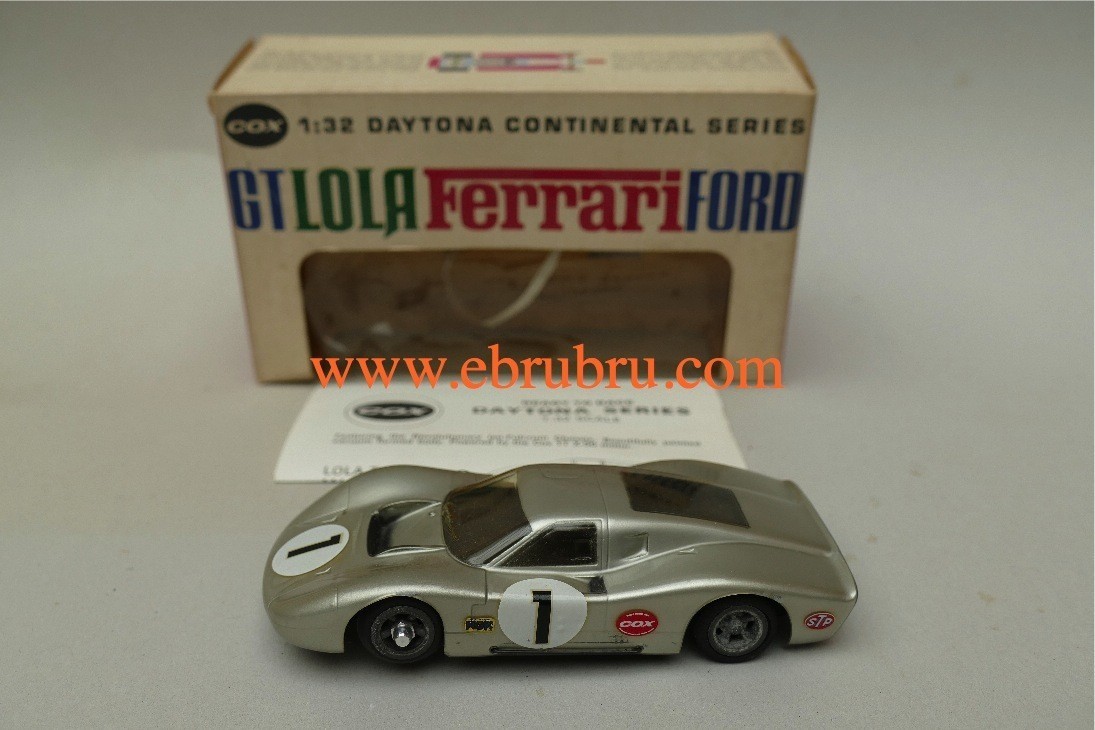 FORD MK IV COX  SCRATCH 1/32 RACE CAR SLOT